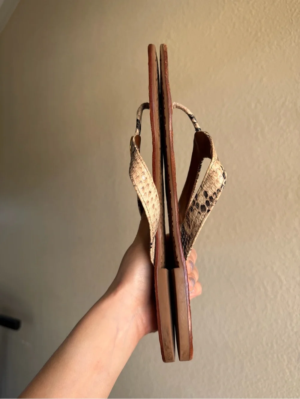 Tory Burch Snake Print Thora Leather Flip Flip Sandals